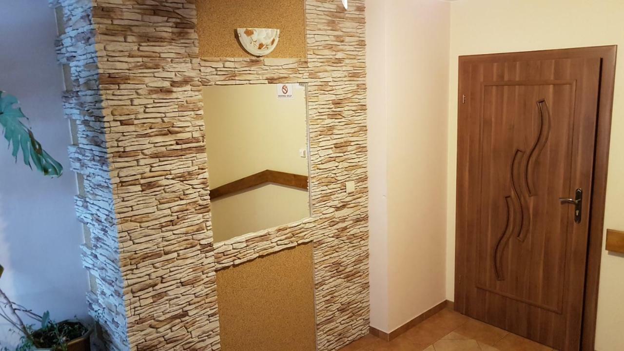 Pokoje Goscinne U Halinki Zab Ngoại thất bức ảnh